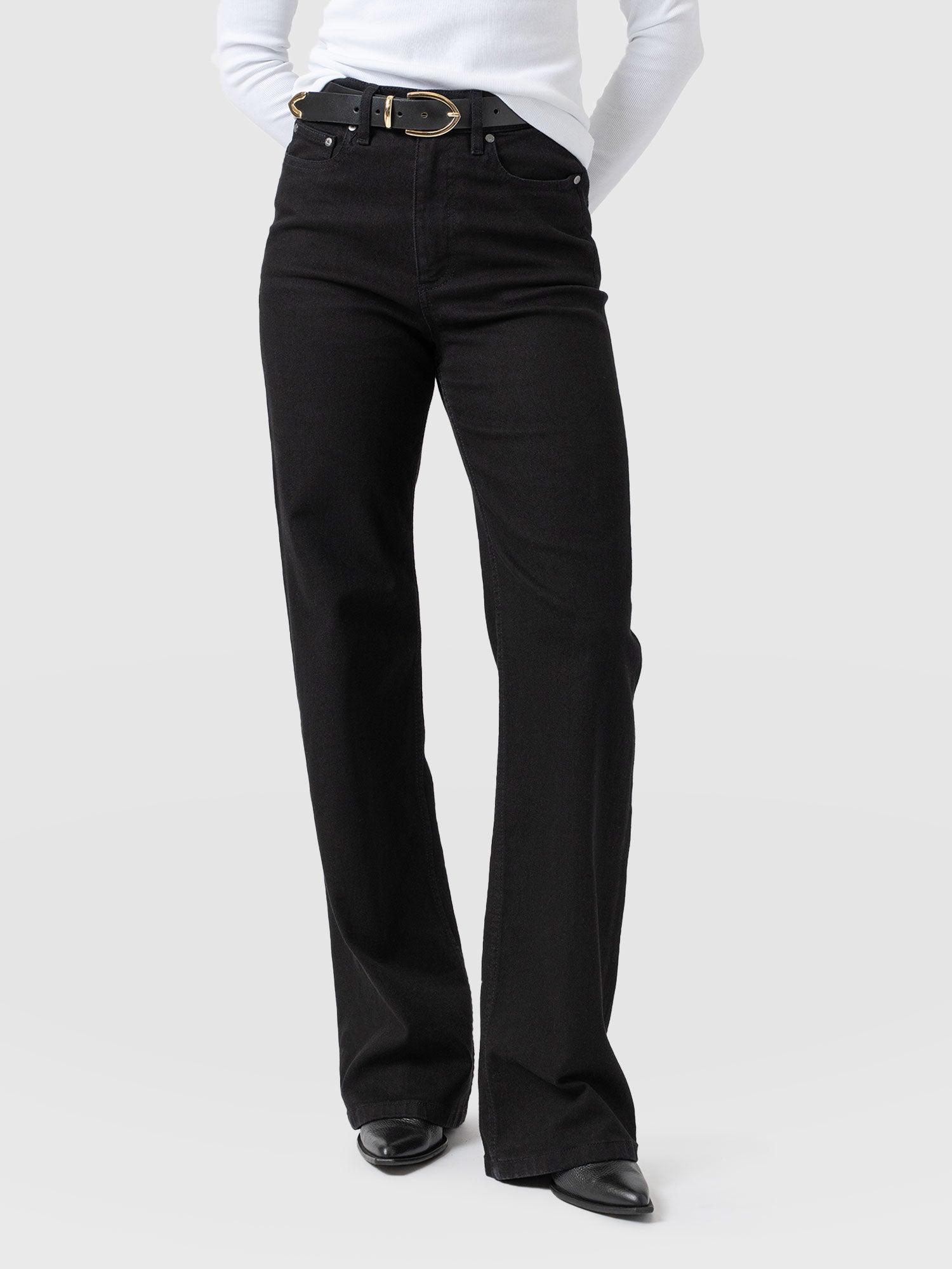 Wide Leg Jean - Black - Women's Denims | Saint + Sofia® USA